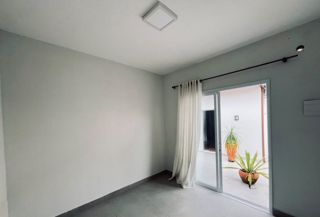 Casa para alugar no Portal da Serra, Urbanova I — 5 dormitórios