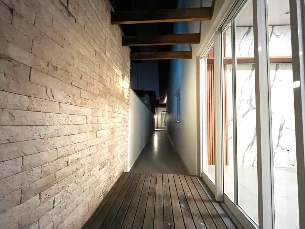 Casa para alugar no Portal da Serra, Urbanova I — 5 dormitórios