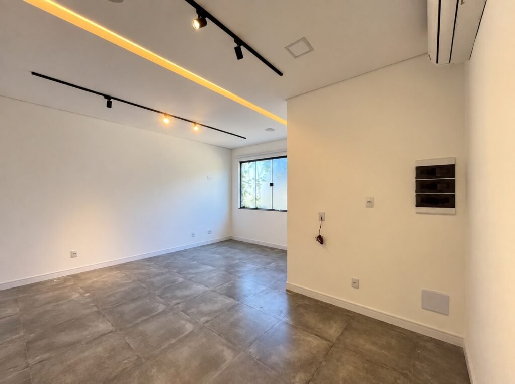 Imóvel comercial à venda na Avenida Anchieta — rooftop no Jardim Esplanada