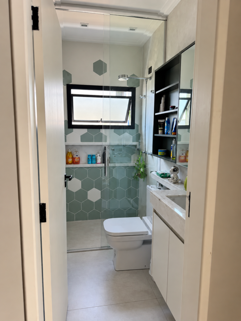 Sobrado mobiliado para alugar no Residencial Mantiqueira — 3 suítes