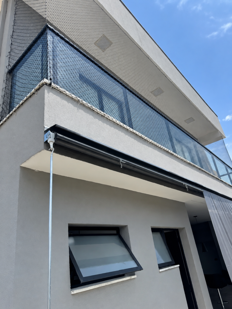 Sobrado mobiliado para alugar no Residencial Mantiqueira — 3 suítes